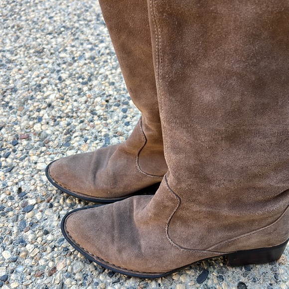 Born Brown Block Heel Suede Knee High Boots - Picture 14 of 14